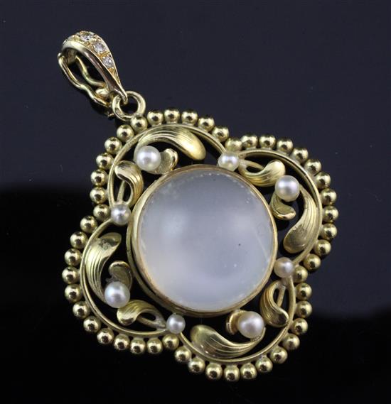 An early 20th century French 18ct gold, moonstone and seed pearl quatrefoil mistletoe pendant, overall 1.75in.